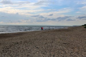 Kai išsiskirsto poilsiautojai, pajūryje užverda darbai