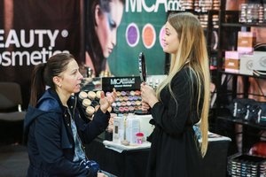 Parodoje „Moters pasaulis“ dailioji lytis paniro į keturių dienų grožio šventę