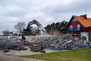 Iš nelegalias statybas Neringoje derinusių tarnautojų siekiama prisiteisti 23 tūkst. eurų