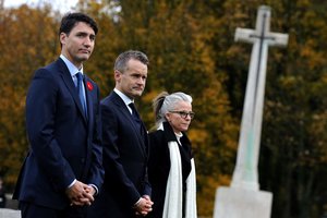 Prieš Pirmojo pasaulinio karo metines pasaulio lyderiai atiduoda pagarbą žuvusiems kariams