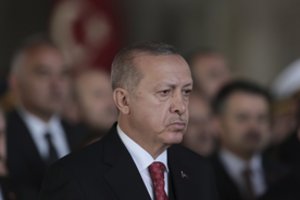 Turkija pasidalijo su žurnalisto nužudymu siejamais įrašais su Saudo Arabija, JAV