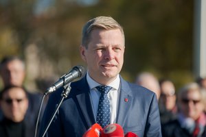 Ryšius su „Cambridge Analytica“ neigiantį R. Šimašių klampina elektroniniai laiškai