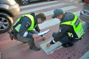 Klaipėdoje automobilis partrenkė du berniukus