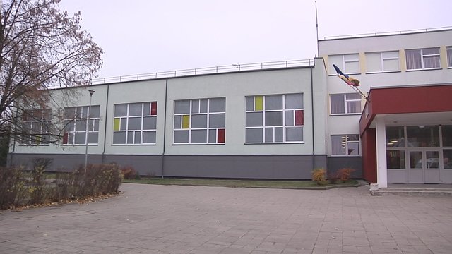 Vilniaus gimnazijoje per 20 mokinių nukentėjo nuo dujų