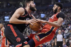 Jonui Valančiūnui ir „Raptors“ ekipai – skaudus kirtis jų pačių tvirtovėje