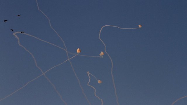 Paviešinti šokiruojantys vaizdai, kaip Izraelis ginasi nuo Gazos Ruožo raketų