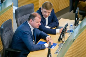 S. Skvernelio reikalauja išsamių atsakymų dėl R. Karbauskio verslo su Kremliaus oligarchais