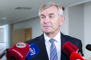 Po dviejų darbo metų Viktoras Pranckietis prakalbo apie nepagarbą ir pasitikėjimo stoką