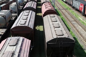 Kovinių vis gausėja, ilgalaikėms sutartims ryžosi ir pramonininkai   