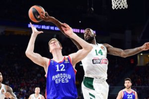 L. Lekavičius su „Panathinaikos“ Stambule pralaimėjo „Anadolu Efes“ 