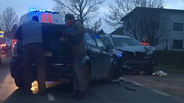 Kaune neblaivus vairuotojas sukėlė avariją, sužaloti trys vaikai