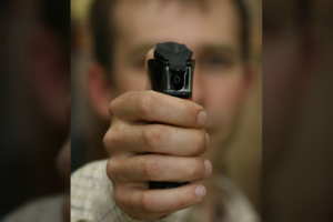 Patvirtintos Šalčininkų gimnazijoje dujų ataką įvykdžiusių įtariamųjų tapatybės