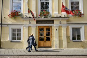 ŠMM skelbia 12-15 proc. didinanti lėšas studijoms