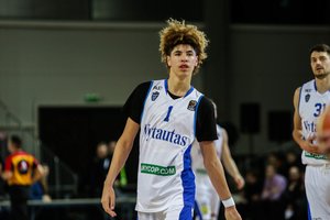 Žaidimas Prienuose atsirūgo LaMelo Ballui – nuo jo bandoma atsiriboti