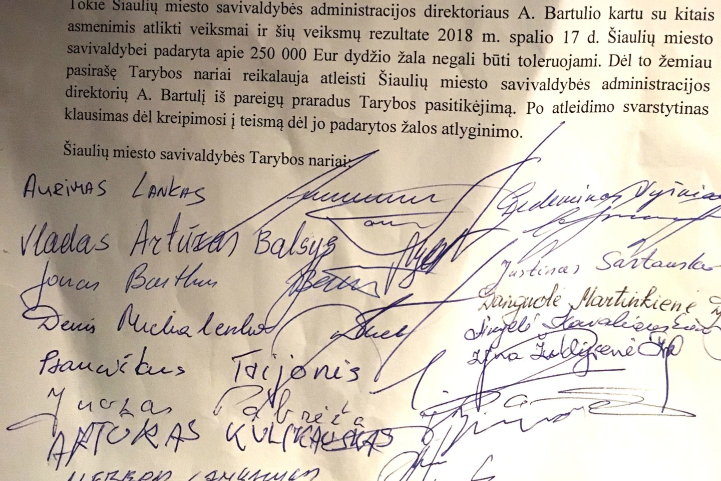 Šiaulių miesto vadovams kaltinimus pažėrė 15 iš 31 Tarybos nario.