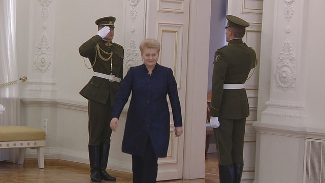 Įdomūs skaičiai: gyventojai balais įvertino D. Grybauskaitės darbą