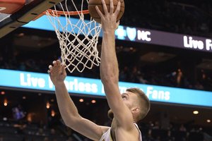D. Sabonis puikiai pradėjo rungtynes, tačiau vėliau jį pristabdė trauma