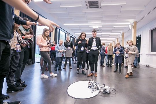 „Maximos“ stipendijos sustiprina moksleivių ryžtą siekti aukštumų