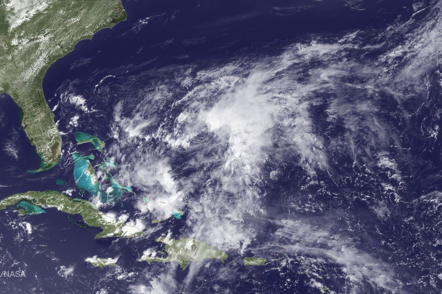 Be anglies dvideginio, WMO atkreipė dėmesį į metano, diazoto monoksido ir kitų ozoną smarkiai ardančių dujų CFC-11 (trichlorofluorometano) koncentracijos didėjimą.<br> Scanpix nuotr.