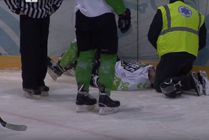 Dėl aplaidumo ledo ritulininkas pagalbos sulaukė tik po pusvalandžio