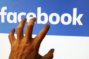 Dėl sukčiavimo bylos „Facebook“ sutiko sumokėti 100 milijonų eurų Italijai