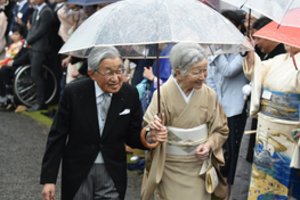 Japonijos imperatorius Akihito paskutinį kartą atliko padėkos už derlių apeigas