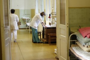 Daugėja žarnyno infekcijos protrūkių dėl nesaugaus maisto