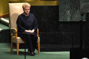 D. Grybauskaitės diplomatija nuo sofos: kas patenka tarp jos mėgstamųjų
