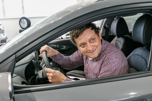 Geriausiu Kauno automobiliu išrinktas elektromobilis „Hyundai Kona EV“