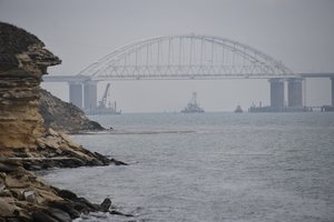 Rusija ruošiasi teisti užgrobtų Ukrainos kariuomenės laivų įgulas