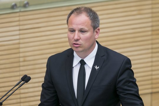 Žemės ūkio ministras: nesuprantama, kodėl siūlomos nelygios konkurencinės sąlygos