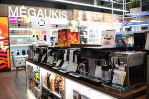 Lietuviai šventėms ruošėsi iš anksto: nelaukdami Kalėdų senelio, pirko tai, ko geidžia