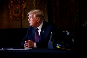 D. Trumpas neatmeta galimybės dėl incidento Kerčėje atšaukti susitikimą su V. Putinu
