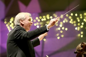 Lietuvos valstybinis simfoninis orkestras gruodį pakvies į šventinių koncertų savaitę