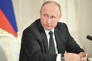 V. Putinas rėžė: „Sulaikydamos ukrainiečių laivus Rusijos pajėgos atliko „karinę pareigą“