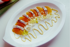 Gaivi silkė su apelsinais verta vietos ir ant švenčių stalo