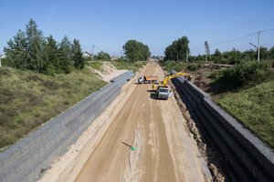 Geležinkelio “Rail Baltica” tiesėjai laukia 1200 žemės savininkų parašų