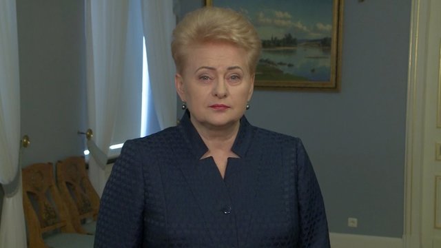 Dalia Grybauskaitė: „Tolesnis švietimo ministrės darbas kelia abejonių“