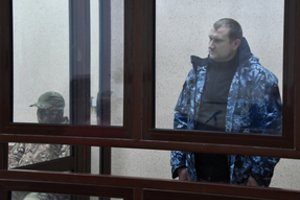 EŽTT ragina Rusiją pateikti informacijos apie suimtus Ukrainos jūrininkus