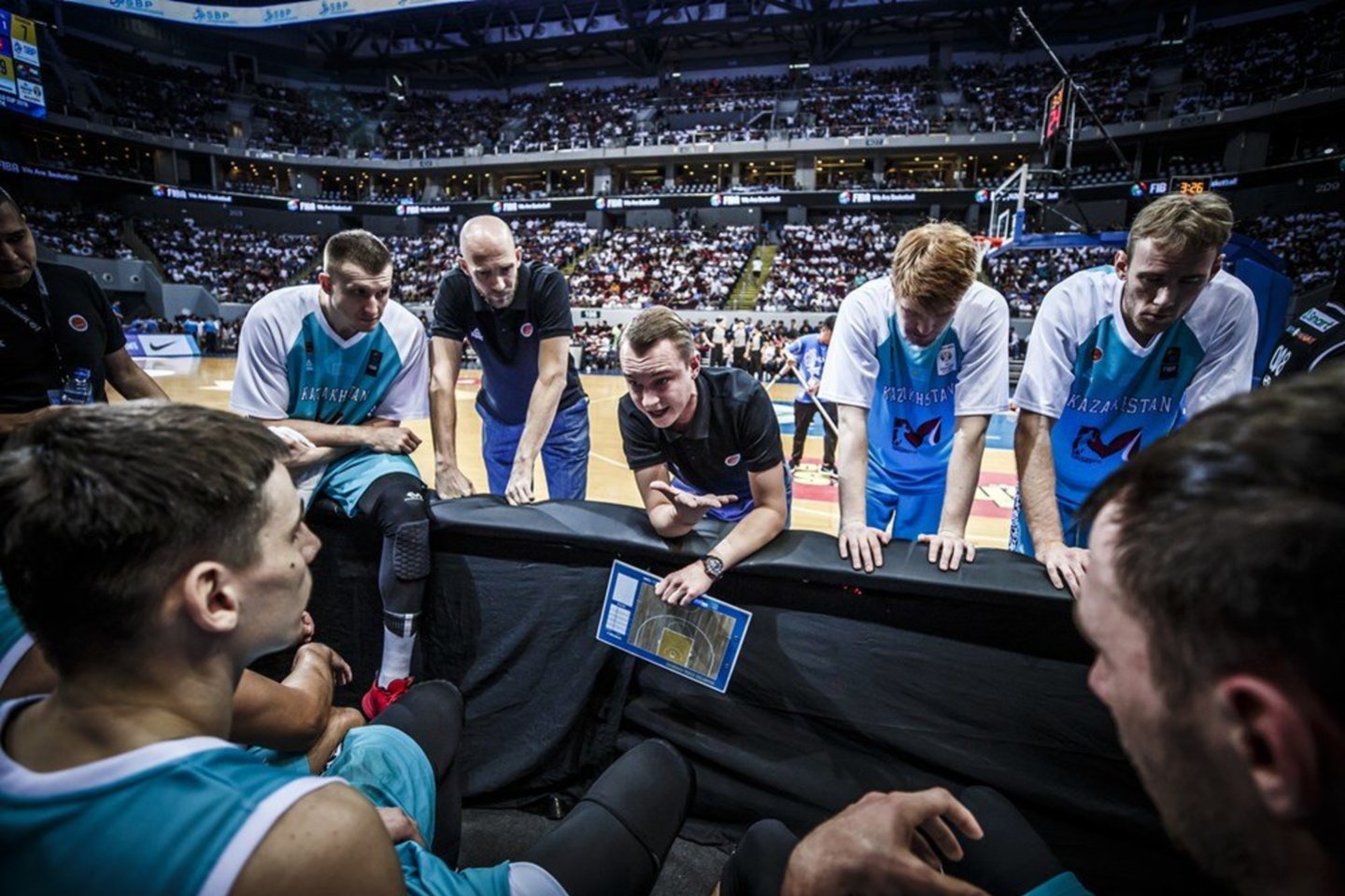 Lietuvis Renatas Kurilionokas treniruoja Kazachstano rinktinę<br> fiba.com