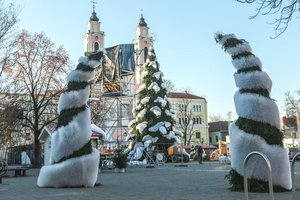 Smalsuoliai visą savaitę stebėjo, kaip kuriama Kauno žiemos pasaka