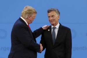 Pasaulis vėl juokiasi iš Donaldo Trumpo – tai jau tampa keista tradicija