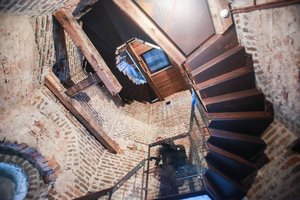 Pasigrožėti kalėdiniu Kaunu jau galima iš 53 metrų aukščio Rotušės bokšto