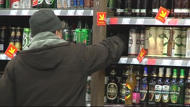 Seimas žengė žingsnį dar labiau branginti alkoholį