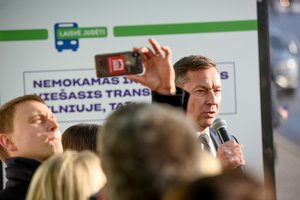 Vilniaus mero posto sieksiantis A. Zuokas žada nemokamą viešąjį transportą