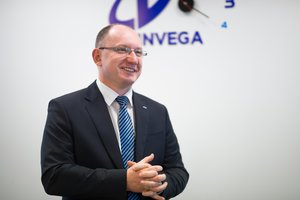 Lietuvos įmonių vadovus laimingus daro finansai, o ne viešas pripažinimas