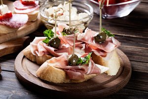 Keturi kalėdiniai patiekalai, kurie pritrauks į namus sėkmę 