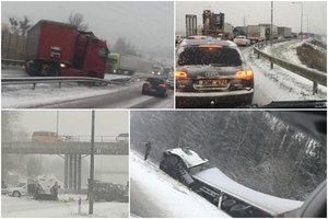 Chaosas keliuose: prie Kauno pasipylė avarijos, formuojasi milžiniškos spūstys