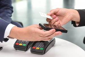 Per šventes kai kurių bankų klientams gali kilti bėdų