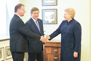 Vyriausybės formavimo užkulisiai: rinkimus laimėjo vieni, o postus pasidalijo kiti